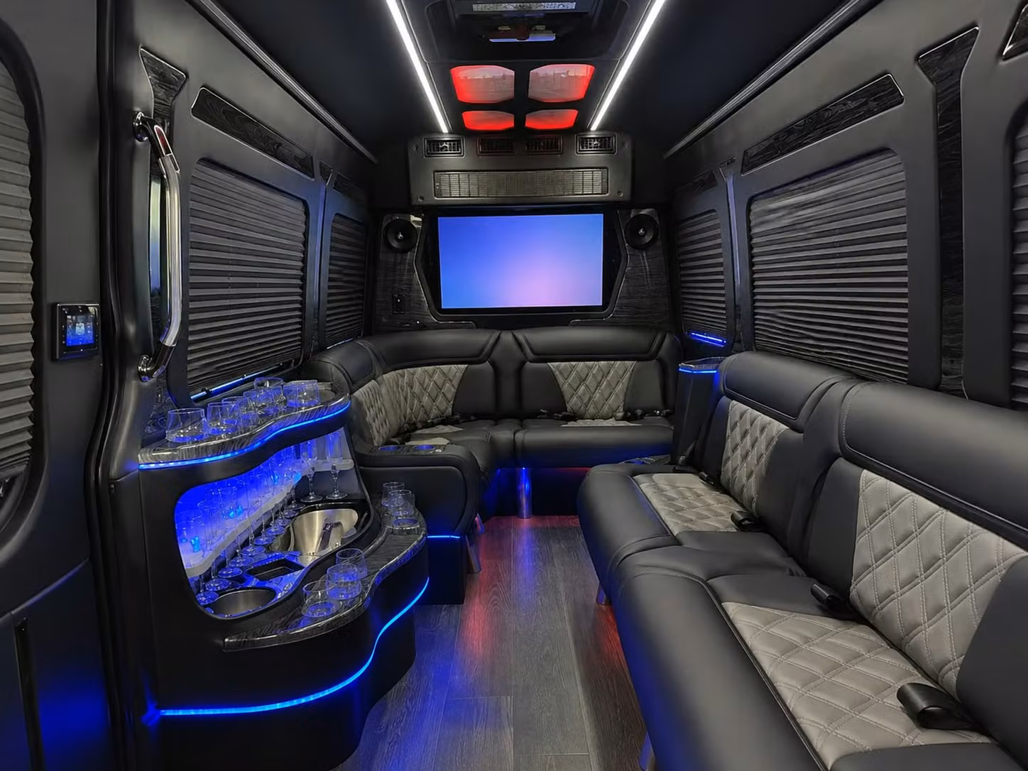 airport transfers for corporate travelers flying in and out of sna